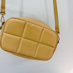 H&M Chic Beige puffer Crossbody Bag